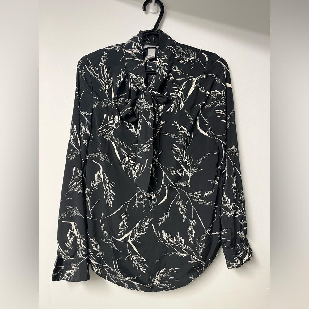 H&M Black and White Leaf Print Blouse